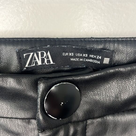 Zara Black Skinny Faux Vegan Leather Pants With Zipper Ankles XS - Picture 8 of 15